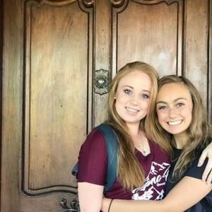 Meet your Posher, Amber